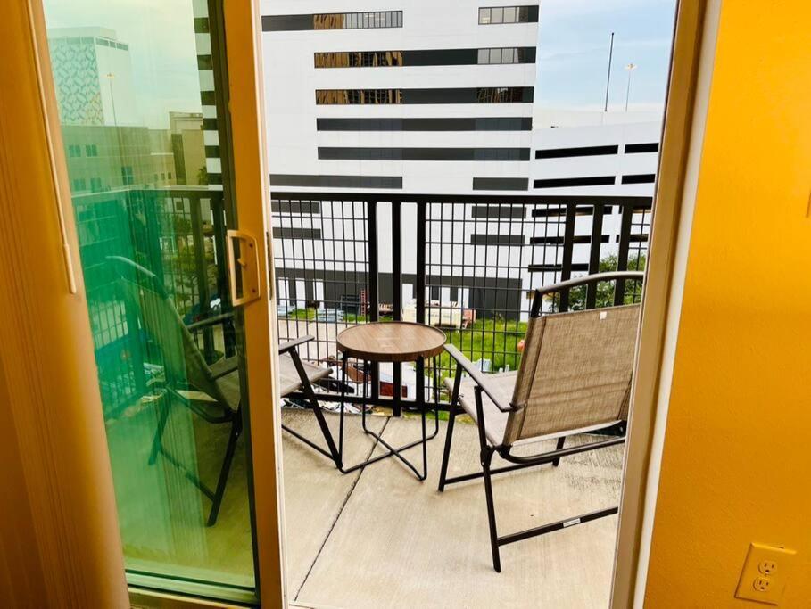 Apto 1 Bed - Kitchen - Free Parking Apartment Houston Luaran gambar