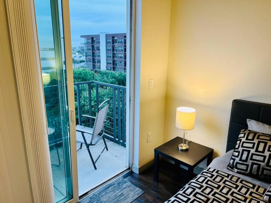 Apto 1 Bed - Kitchen - Free Parking Apartment Houston Luaran gambar