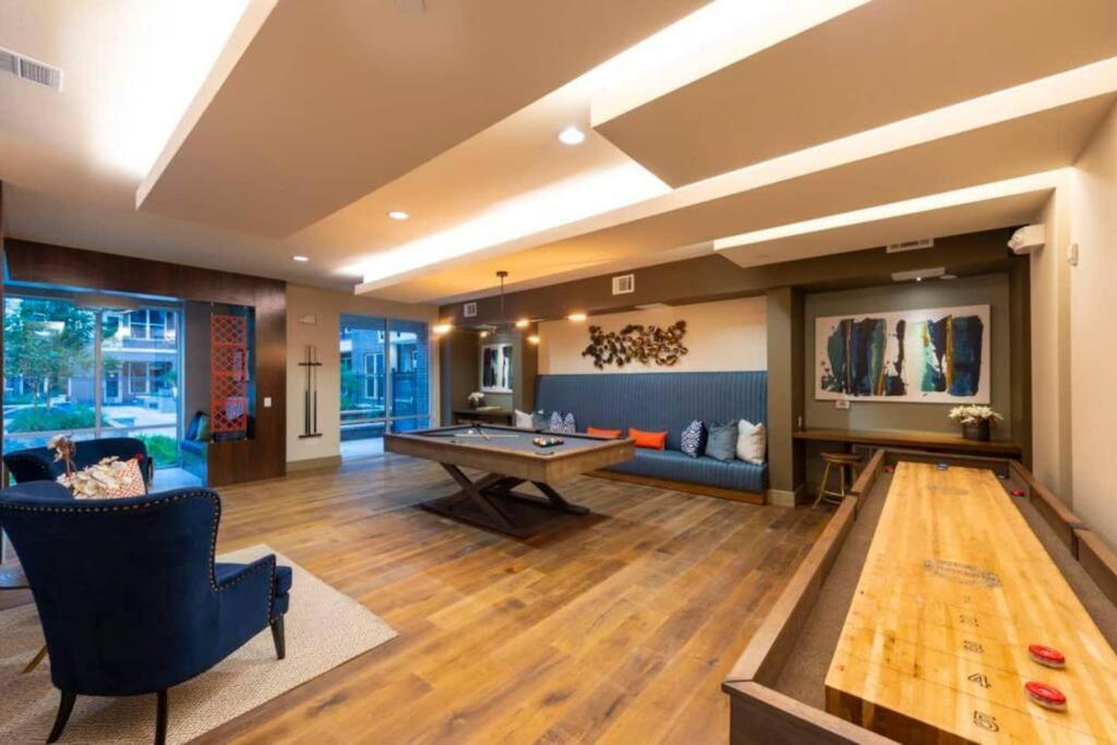 Apto 1 Bed - Kitchen - Free Parking Apartment Houston Luaran gambar