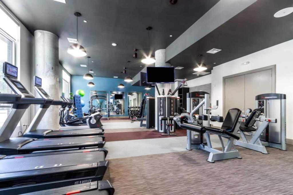 Apto 1 Bed - Kitchen - Free Parking Apartment Houston Luaran gambar
